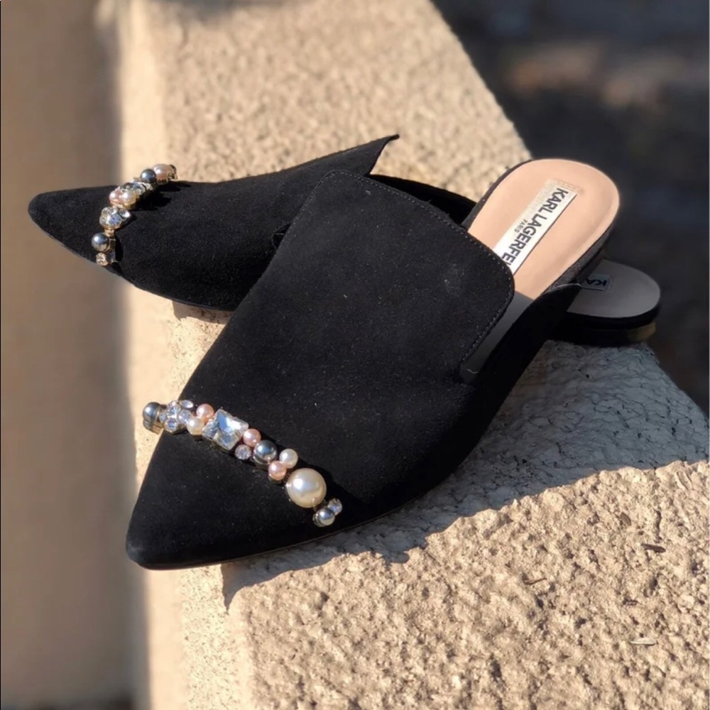 Karl Lagerfeld Black Mules Size 9 Style: Nola